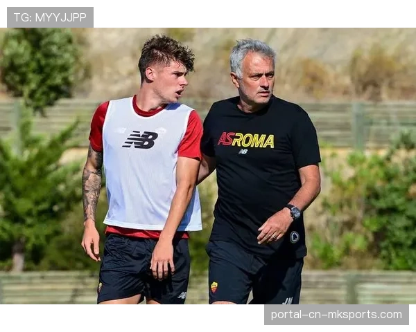 哈维-阿隆索赛前发布会强调:对阵马竞,快速转换是唯一生存法则